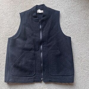 Filson Mens Black Wool Vest - style 121